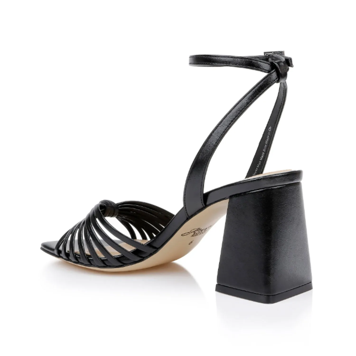 Badgley Mischka Women's Nariah in Black