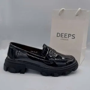 ESCAPE FLAT LOAFER WITH CHAIN DETAIL AND CHUNKY PLATFORM